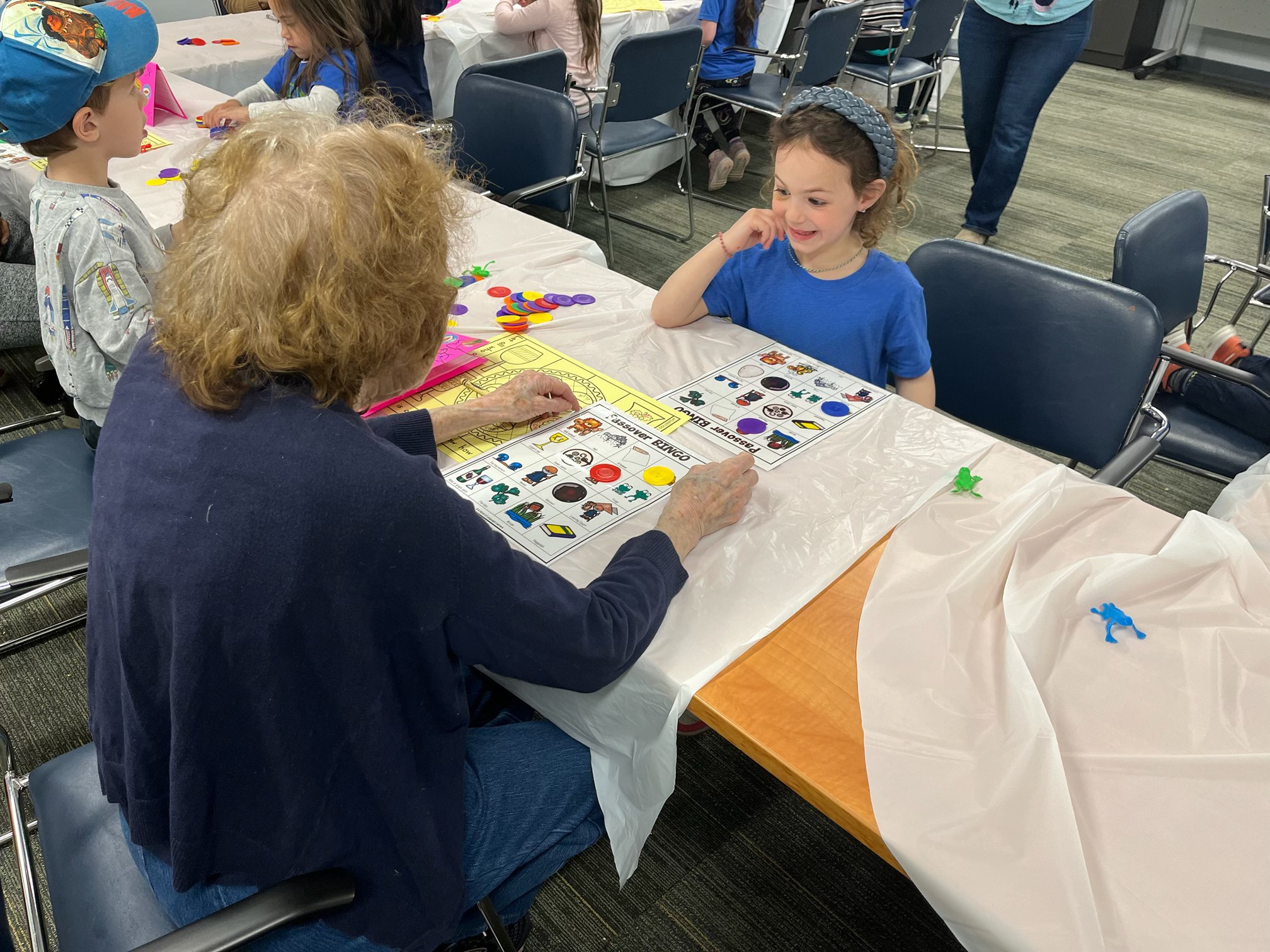 A Passover Celebration of Connection: Strengthening Intergenerational Bonds Through SHARE